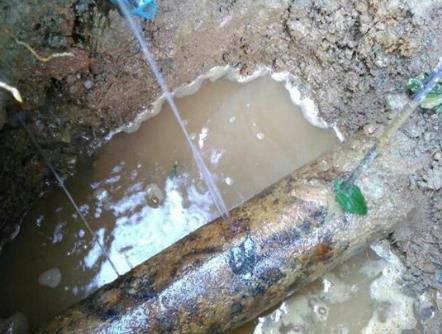 海盐楼顶漏水维修公司分享下漏水检测的原理